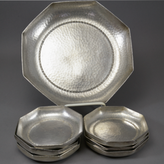 Roycroft Sheffield Finish Dart Hunter Octagonal Nut Set