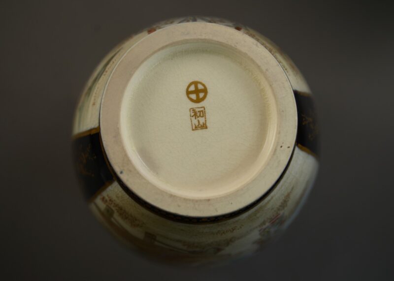 japanese kinkozan vase pair 9 inches 10