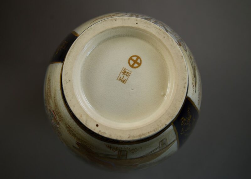 japanese kinkozan vase pair 9 inches 9
