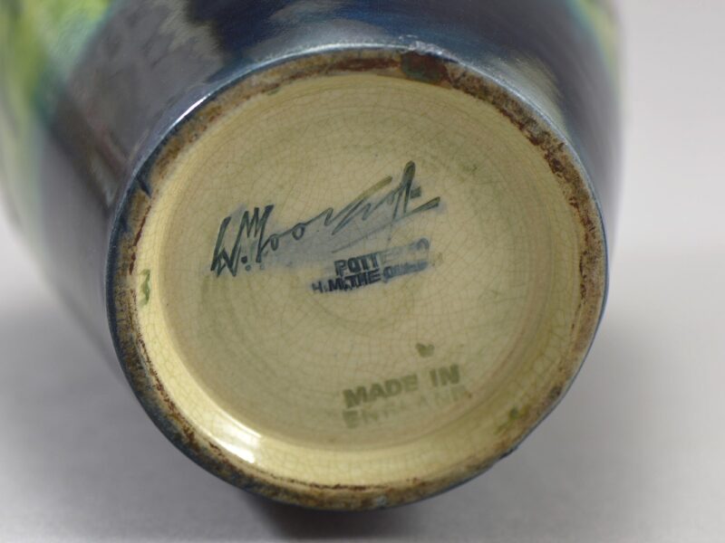 moorcroft anemone vase (14)