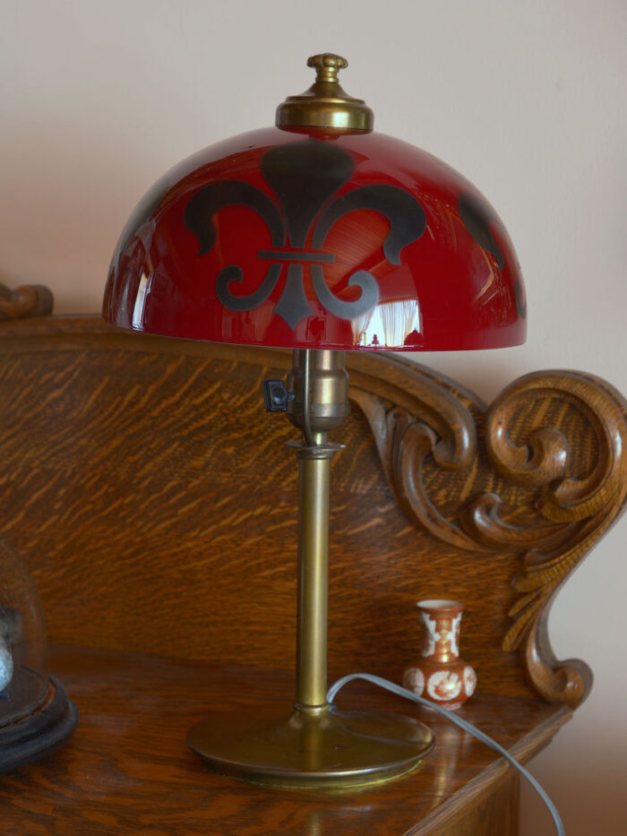 pittsburgh lamp red fleur de lys (5)