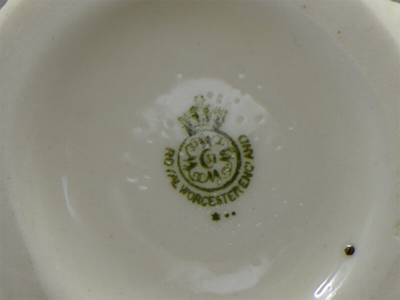 royal worcester fern white cream sugar (8)