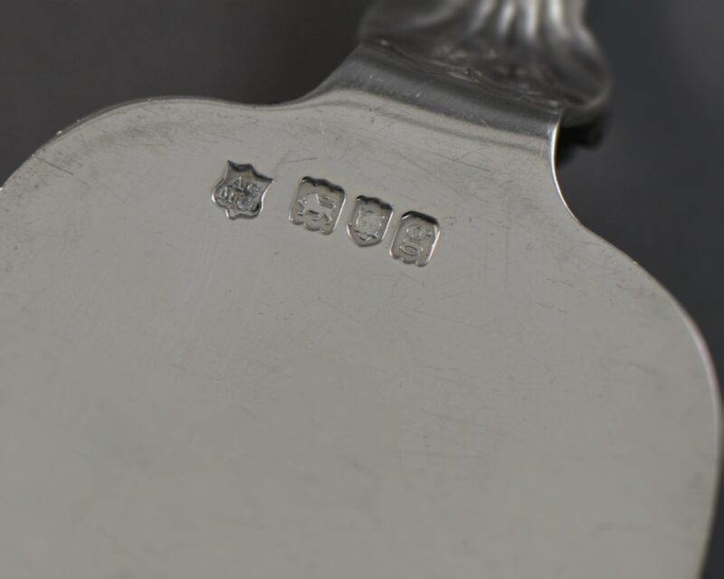 4 (Medium)