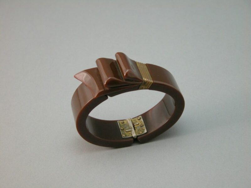 bracelet chocolate bakelite ribbonDSCN0055 5 (Medium) (1)