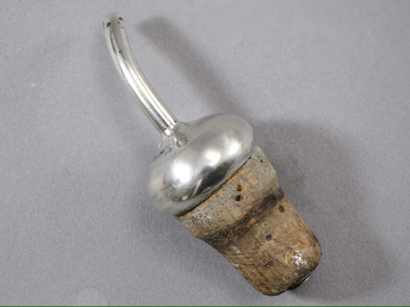 Hukin and heath sprinkler bottle (3)