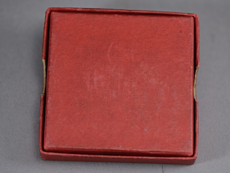 percy metcalfe george v silver jubilee coin (2)