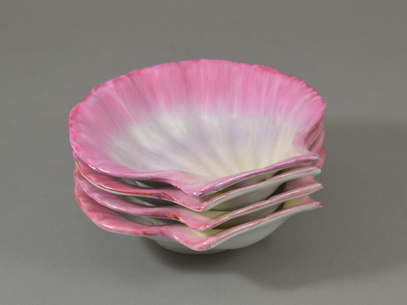 wedgwood-queensware-scallop-dishes (1)