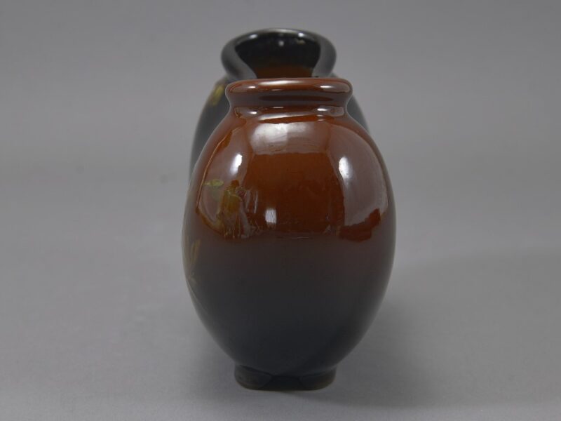 weller-louwelsa-mini-pillow-vase (6)