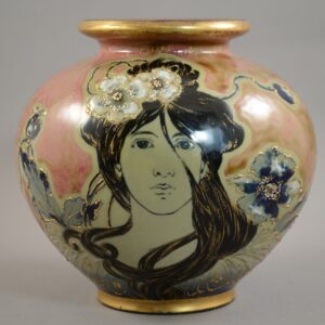 rsk amphora kannhauser portrait vase