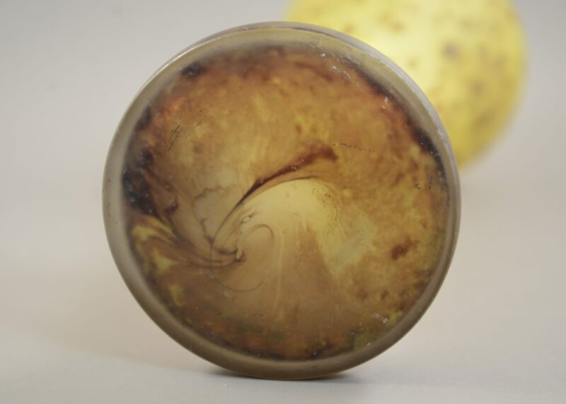 schneider jades vase 1048 5