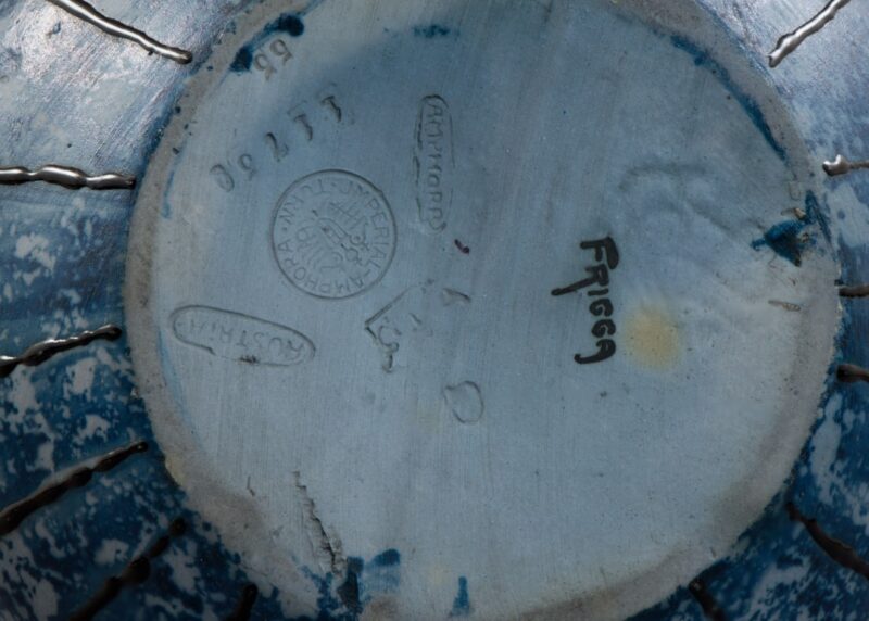 amphora chestnut vase (5)