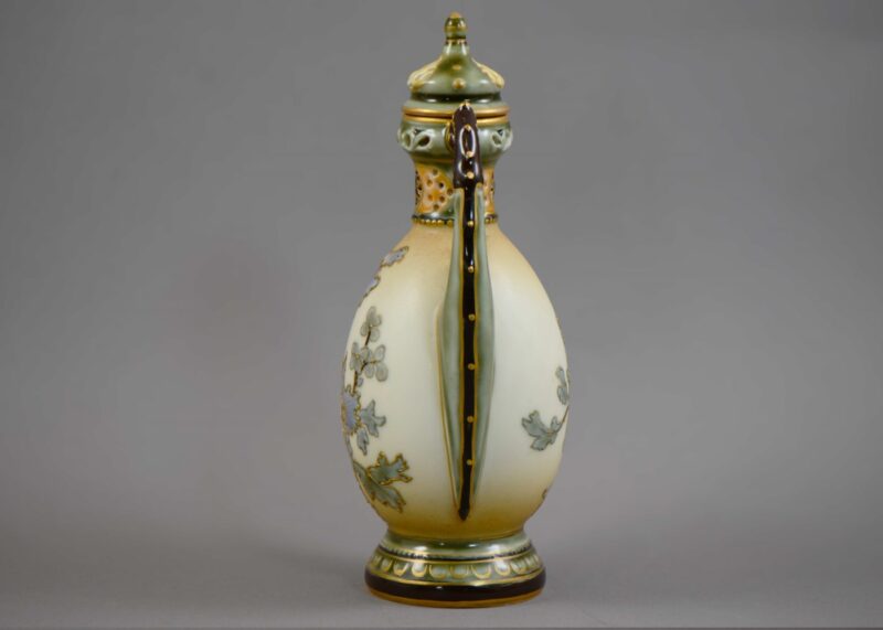 ernst wahliss iris vase (3)