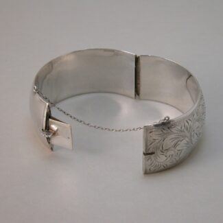 sterling silver engraved vintage cuff (3)