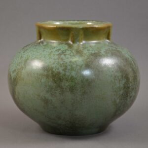 fulper pottery 531 vase green (3)