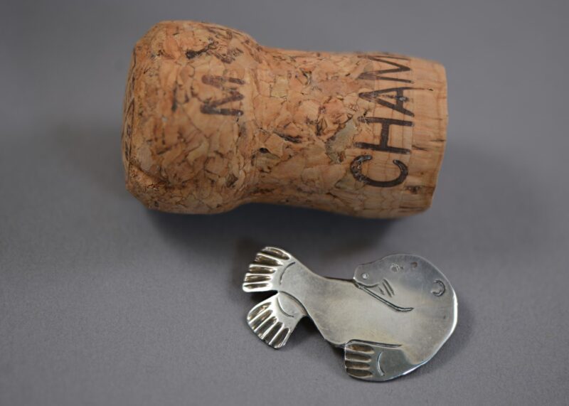 nakwasee silver seal brooch Kwakiutl (3)