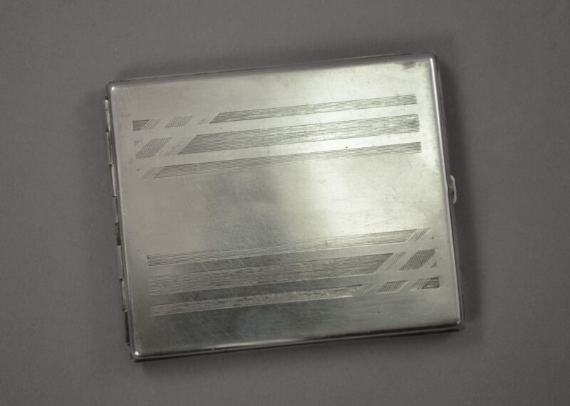 canadian sterling silver cigarette case (3)