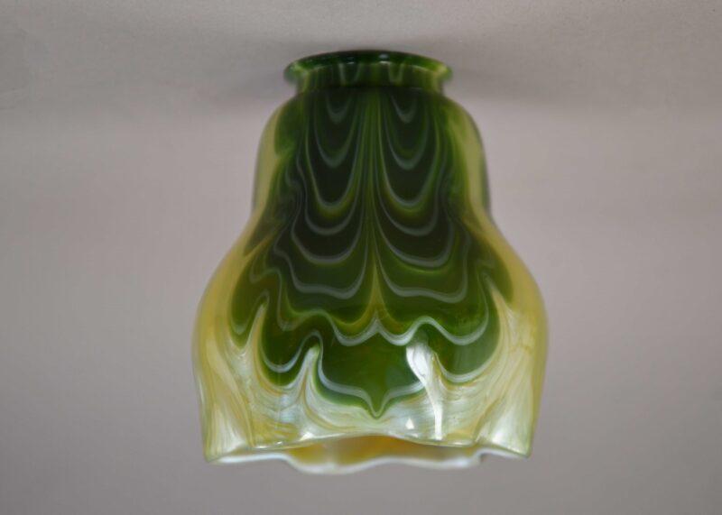 loetz shade titania genre 6388 yellow green