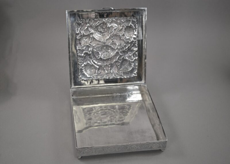 persian silver repousse box (4)