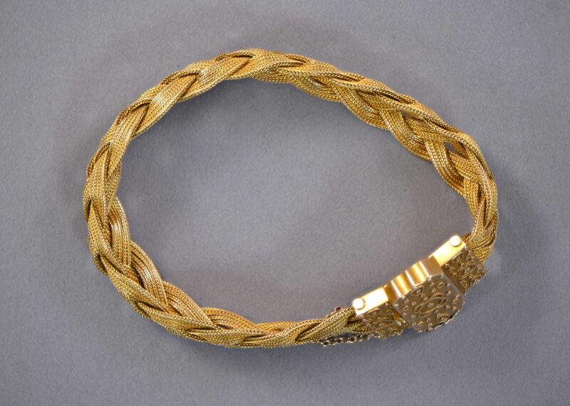 edardian 14k yellow gold woven etruscan bracelet (2) edardian 14k yellow gold woven etruscan bracelet (2)