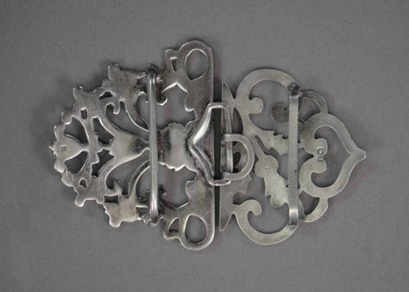 walker and hall sterling silver belt buckle (2)