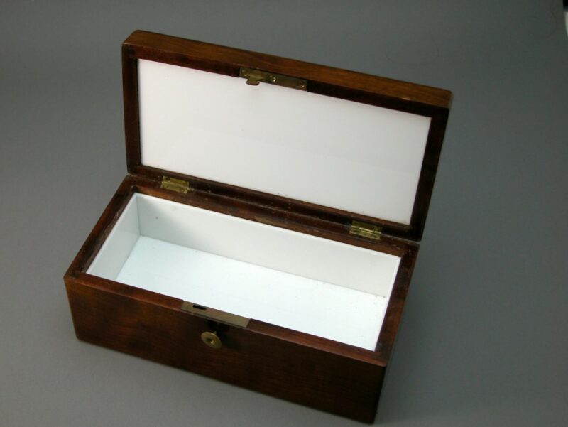 dunhill walnut humidor2 (Medium) (2)