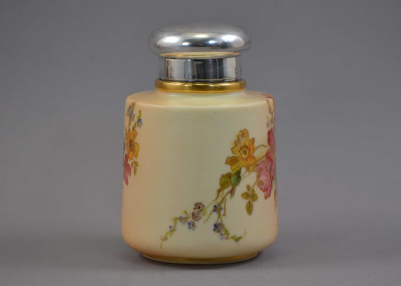 royal worcester blush ivory tea caddy (4)