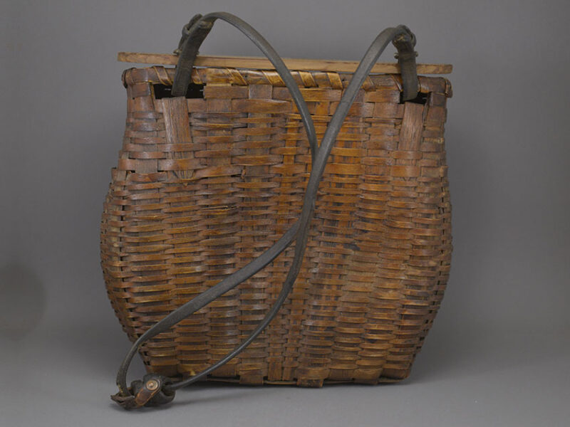 antique fishing creel basketweave leather (2) antique fishing creel basketweave leather (2)