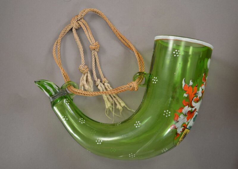 egermann lobmeyr historismus drinking horn (4) egermann lobmeyr historismus drinking horn (4)