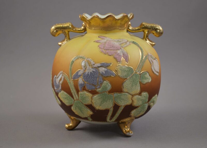 nippon coralene sweet pea pumpkin vase