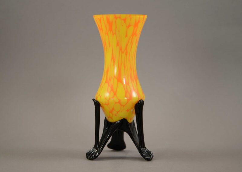 welz tripod tango vase